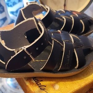 Baby girl  or boy leather sandles